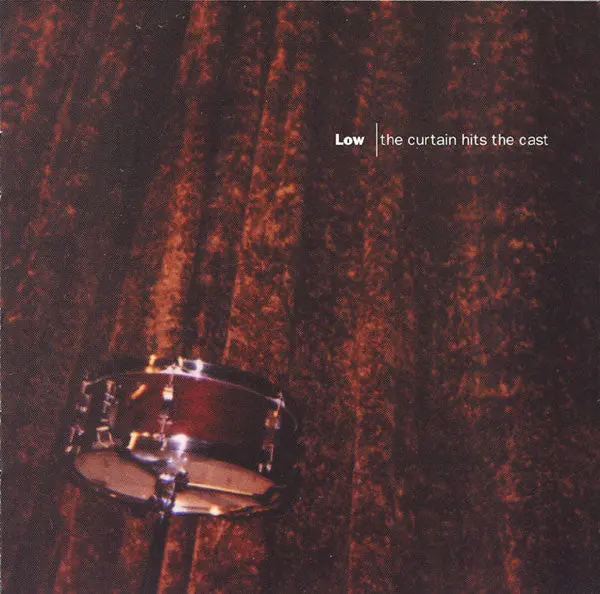 Low - The Curtain Hits The Cast (Cd, Album) (Nm Or M-) 1